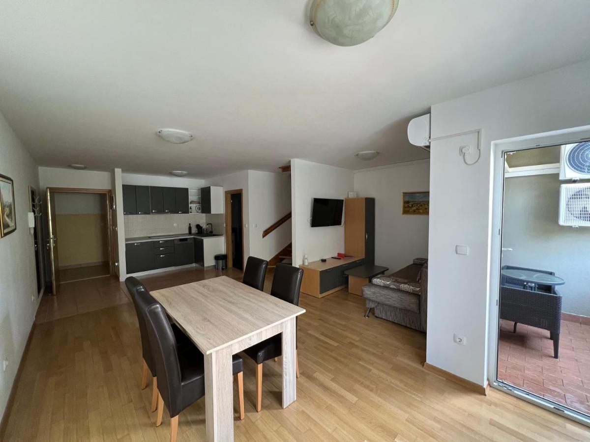 Apartmani Funda Bol Exterior photo